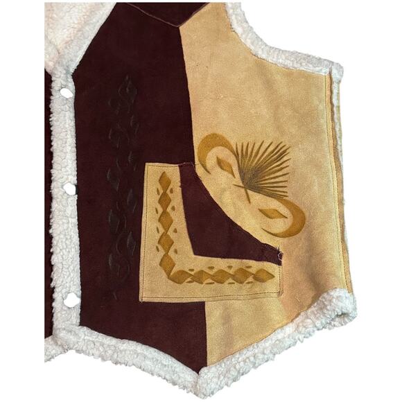 Vintage Pyrographed leather Suede Rooster Western Sherpa lined Vest size XL - Picture 13 of 16